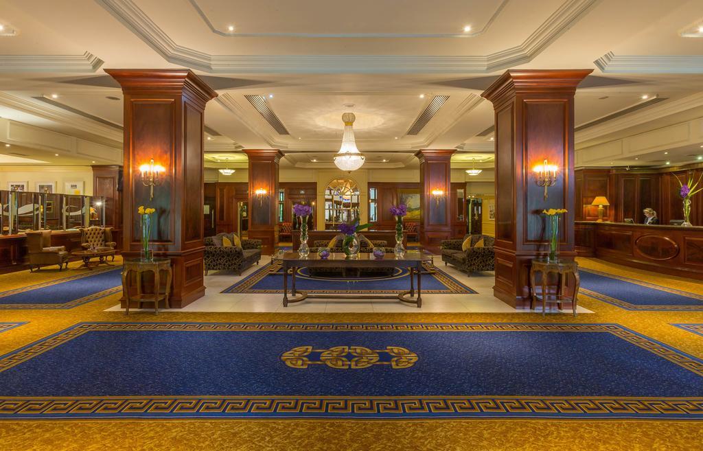 Clyde Court Hotel Дублин Экстерьер фото