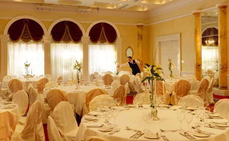 Clyde Court Hotel Дублин Экстерьер фото