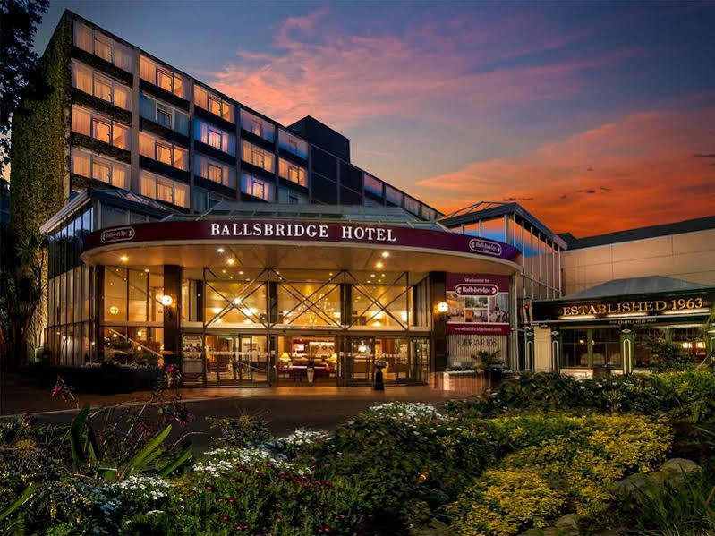 Clyde Court Hotel Дублин Экстерьер фото