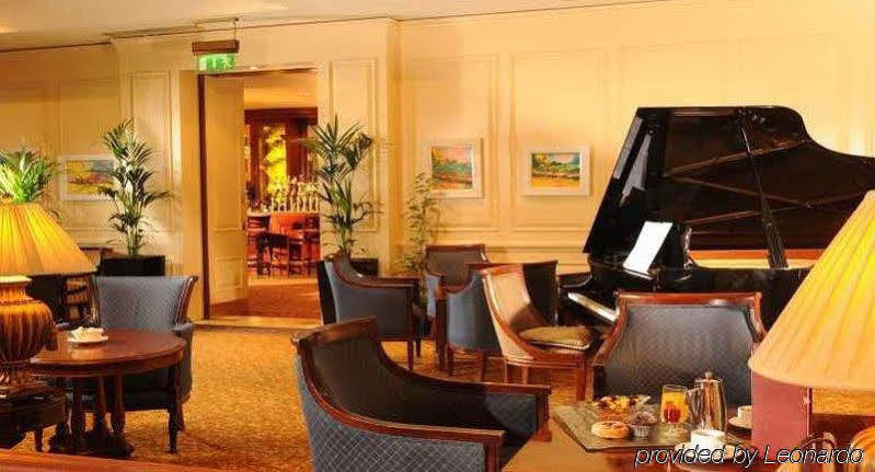 Clyde Court Hotel Дублин Экстерьер фото